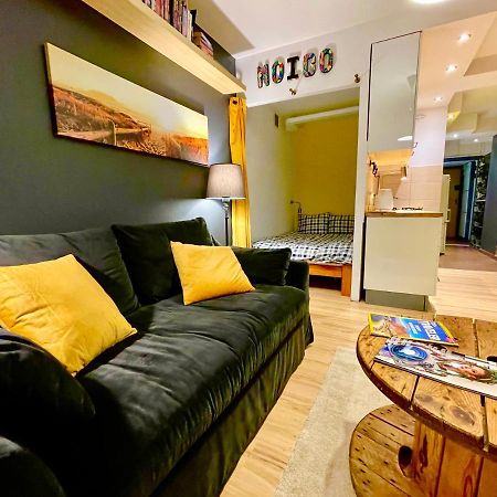 Forum Metro Wifi 1Gbs 70'Tv Netflix Hbo Appletv Warschau Exterior foto